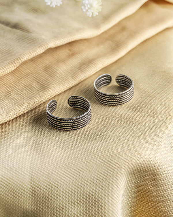 92.5 Sterling Silver Oxidized Triple Rope Band Toe Rings | Multi-Row Twisted Bichhiya