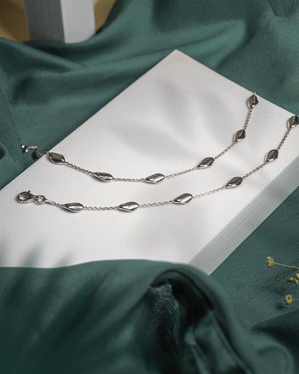 925 Sterling Silver Minimalist Station Anklet with Polished Beads | Sleek Daily Wear Payal
