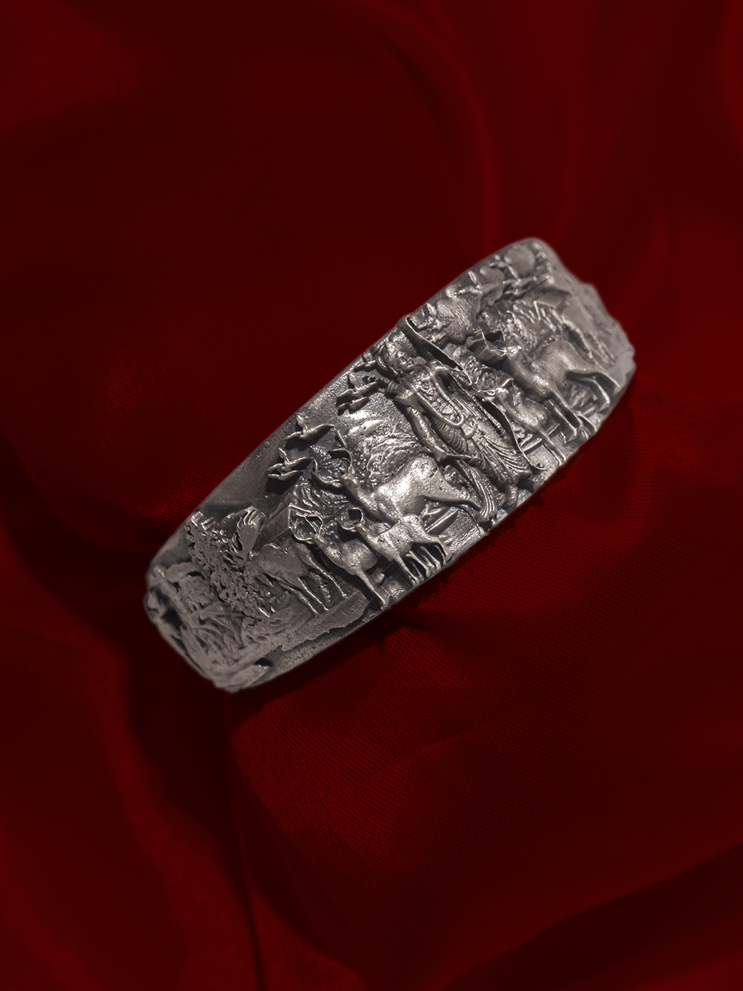 Antique oxidised silver temple nakshi kada for men side detail