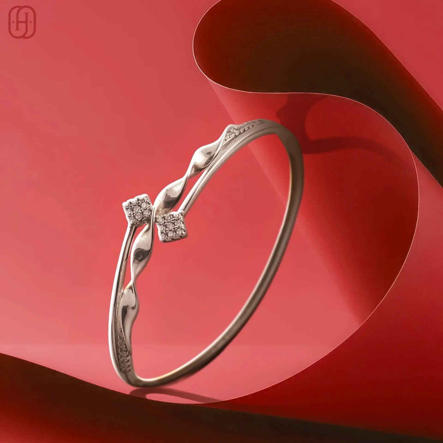 Hardik Jewels 925 Silver Wave Kada for Elegant Style