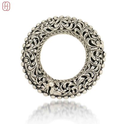 Hardik Jewels Vintage Style Oxidized Kada Bracelet