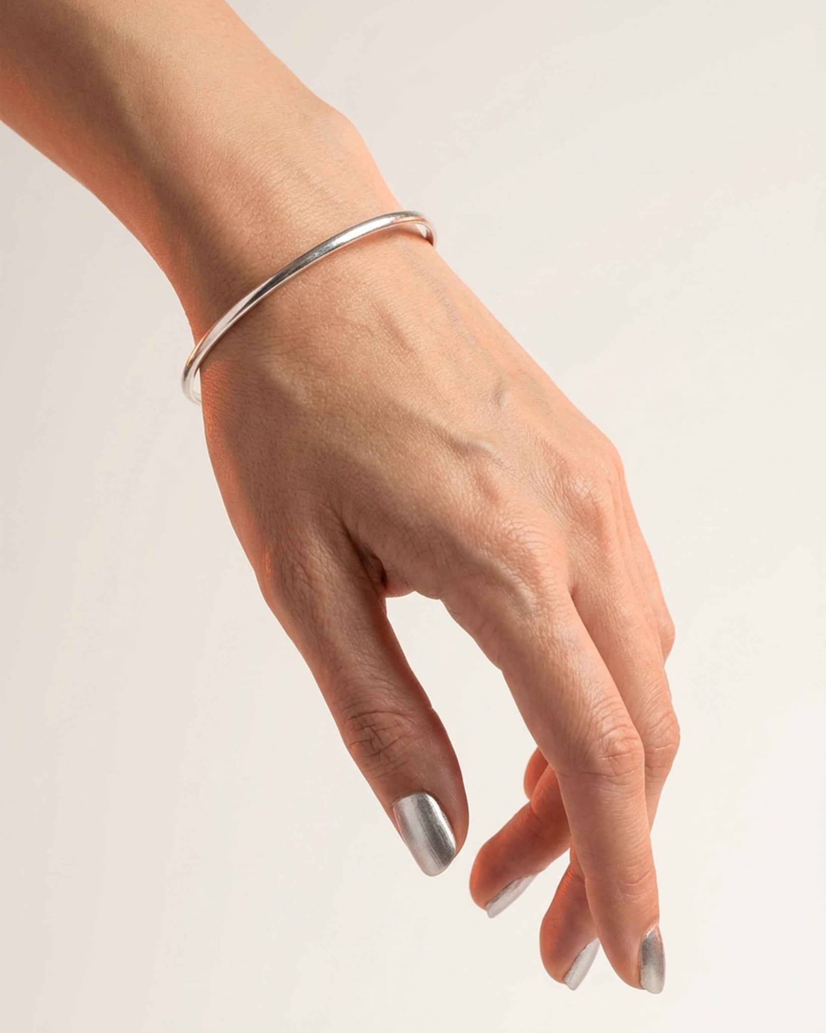 92.5 Sterling Silver Plain Minimalist Bangle | Sleek Everyday Kada