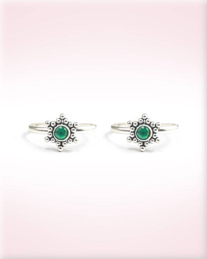 92.5 Sterling Silver Oxidized Green Stone Sunburst Toe Rings | Antique Beaded Bichhiya