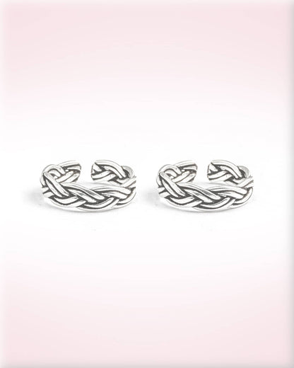 92.5 Sterling Silver Oxidized Celtic Interlocking Toe Rings | Woven Rope Band Bichhiya