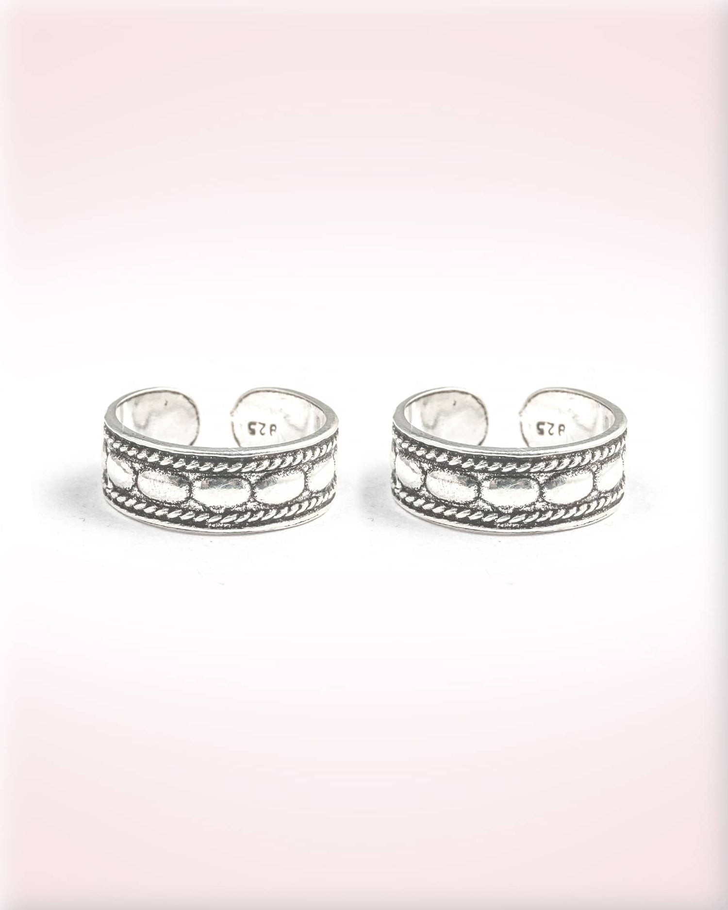 92.5 Sterling Silver Oxidized Oval Bead &amp; Rope Band Toe Rings | Antique Rice Grain Bichhiya