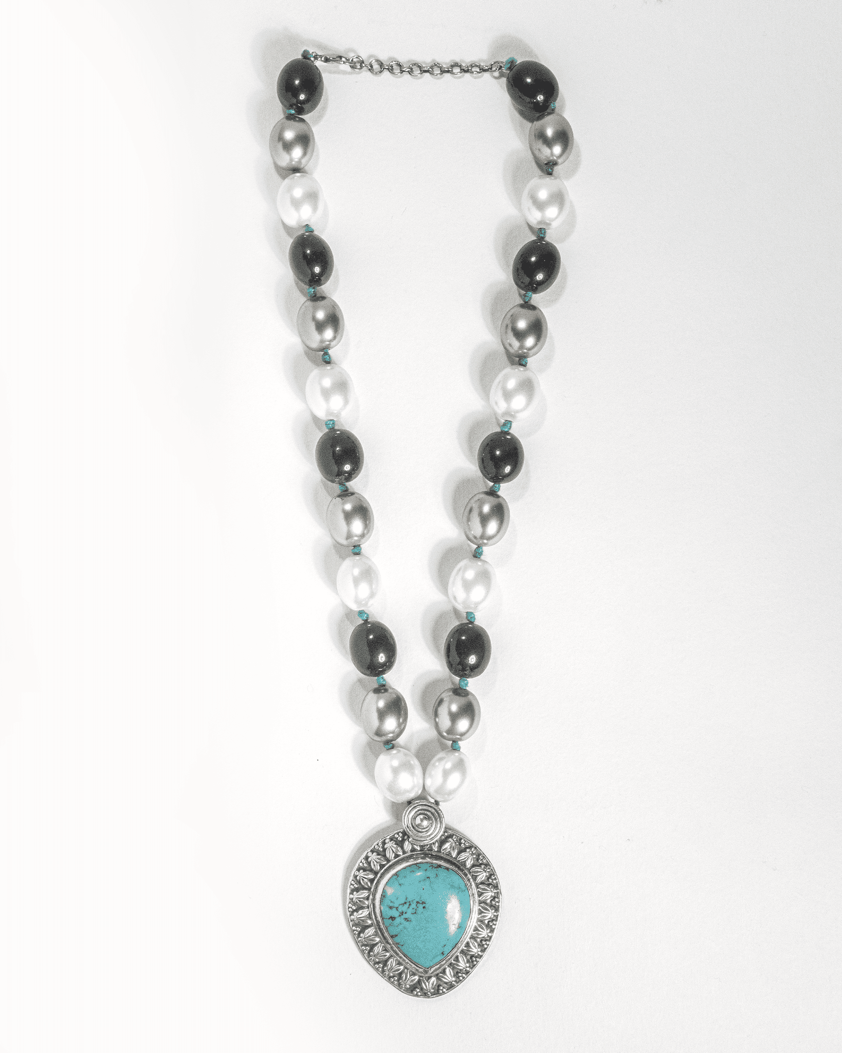 Oxidized 925 Sterling Silver Turquoise Teardrop Pendant Necklace | Tri-Color Shell Pearl Mala