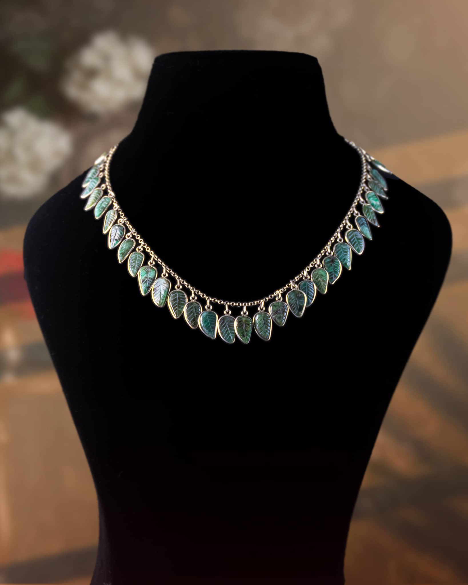 92.5 Sterling Silver Real Emerald Carved Leaf Necklace | Precious Gemstone Foliage Haar