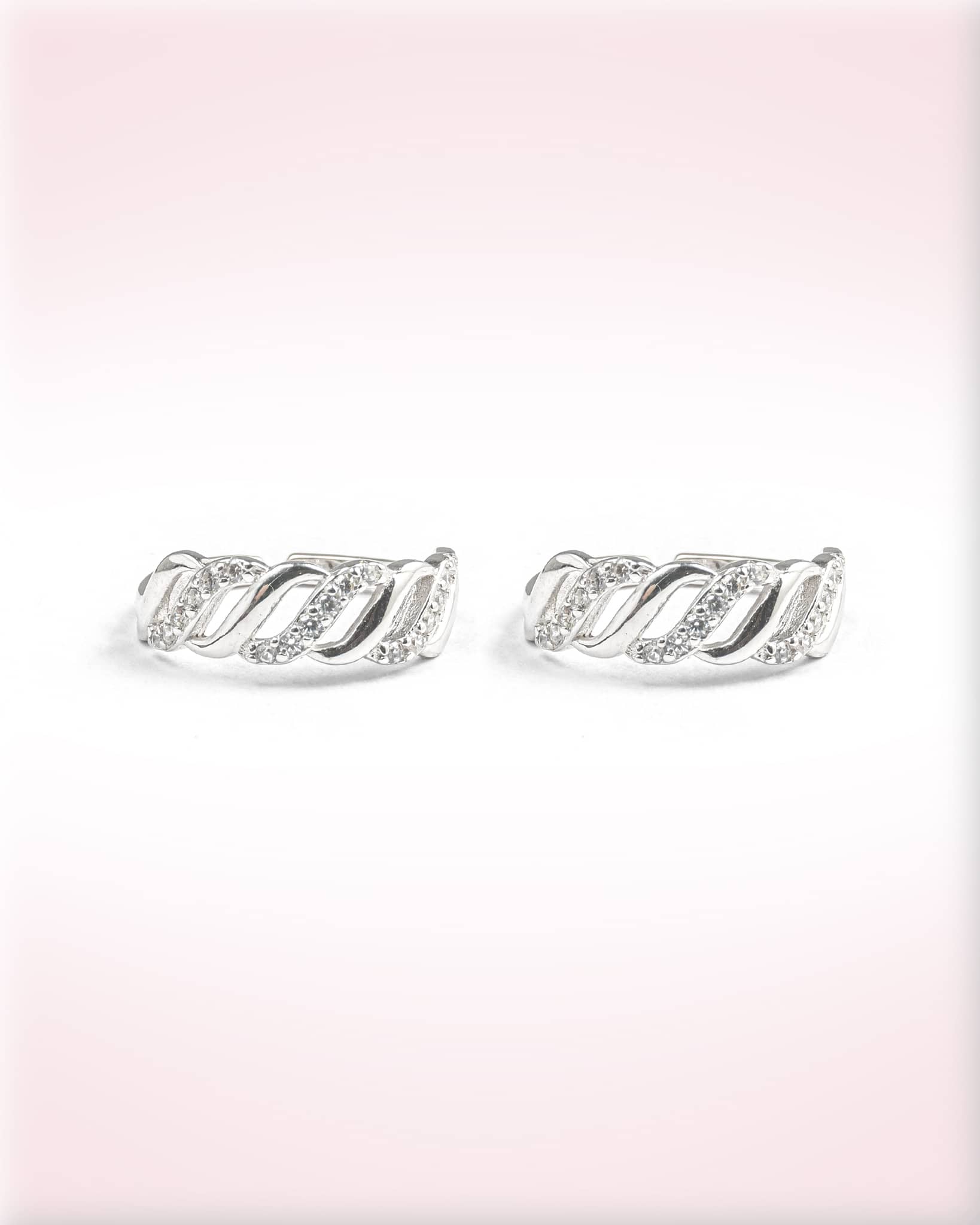 92.5 Sterling Silver White Stone Twisted Wave Toe Rings | Diamond Look Band Bichhiya
