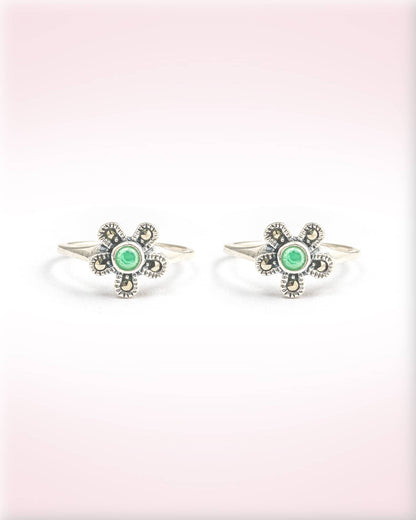 92.5 Sterling Silver Oxidized Green Stone Floral Toe Rings | Antique Marcasite Style Bichhiya