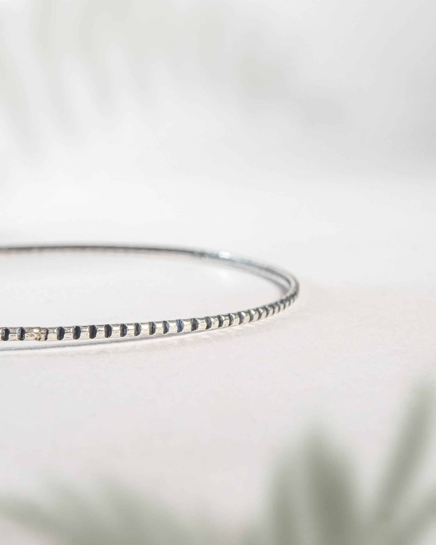 92.5 Sterling Silver Diamond-Cut Thin Bangle | Faceted Stackable Kada