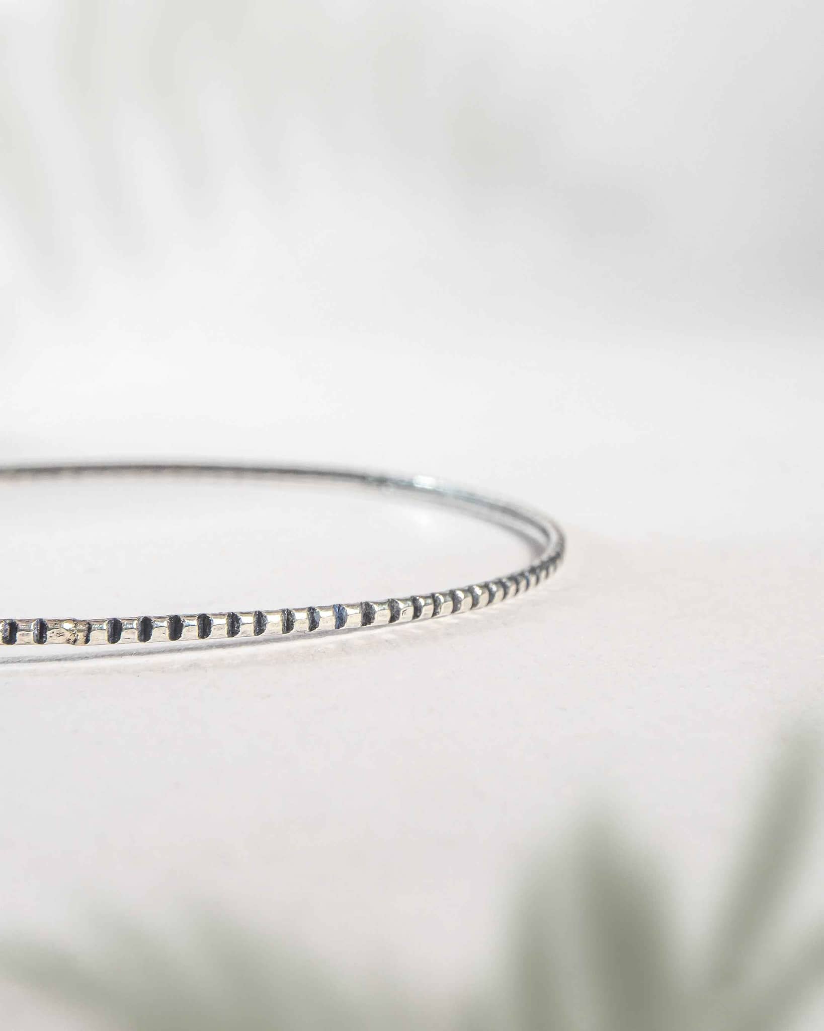 92.5 Sterling Silver Diamond-Cut Thin Bangle | Faceted Stackable Kada
