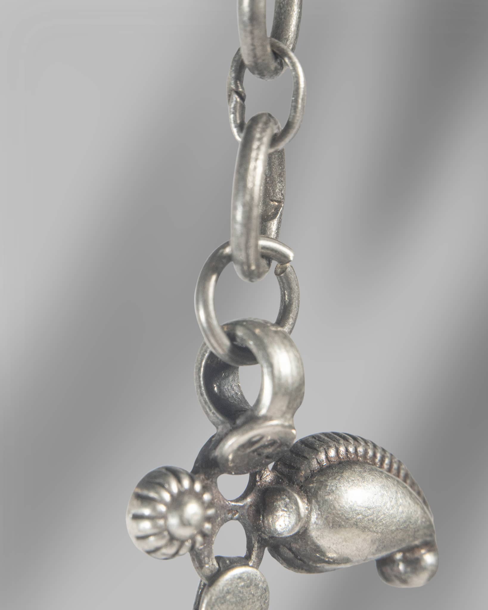 Oxidized 925 Sterling Silver Mango Motif Necklace | Traditional Paisley Choker