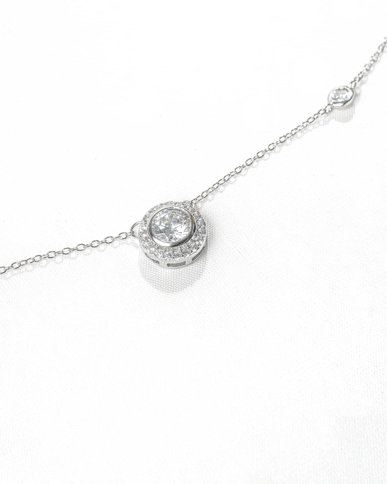 92.5 Sterling Silver Solitaire Halo Station Necklace | Round CZ Diamond Chain