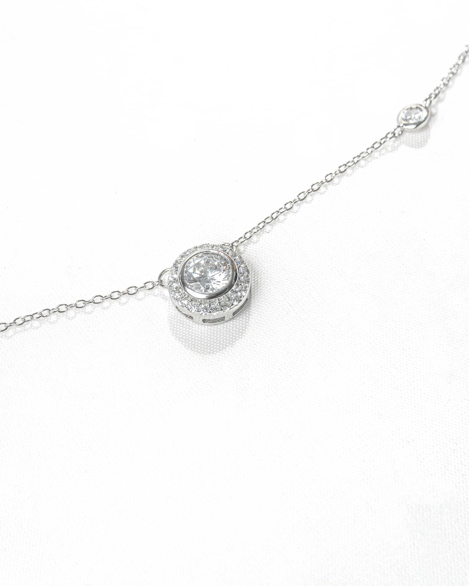 92.5 Sterling Silver Solitaire Halo Station Necklace | Round CZ Diamond Chain