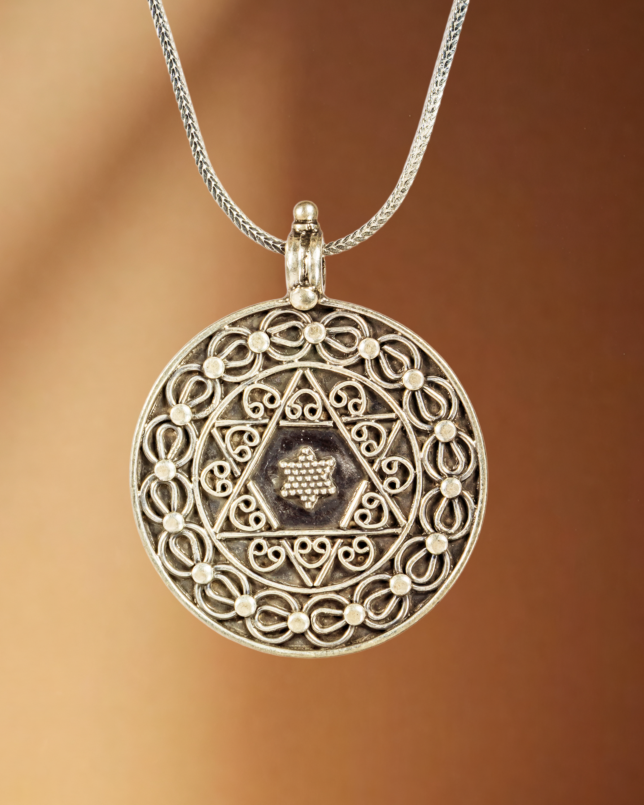 Oxidized 925 Sterling Silver Star Mandala Pendant Set with Knot Studs (Chain Not Included)