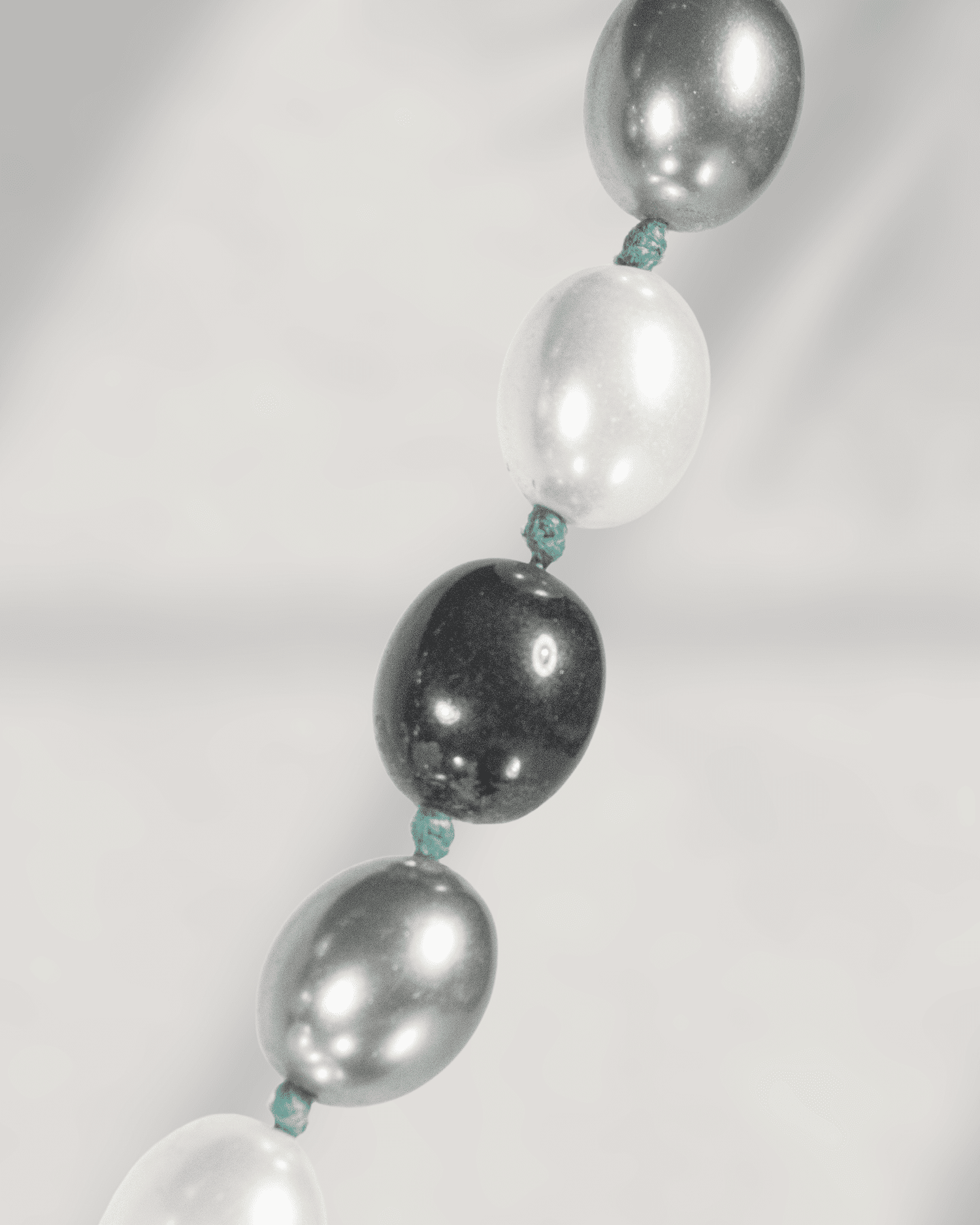 Oxidized 925 Sterling Silver Turquoise Teardrop Pendant Necklace | Tri-Color Shell Pearl Mala