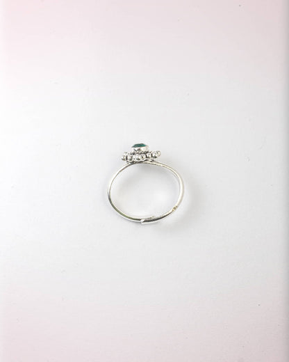 92.5 Sterling Silver Oxidized Green Stone Floral Toe Rings | Antique Marcasite Style Bichhiya