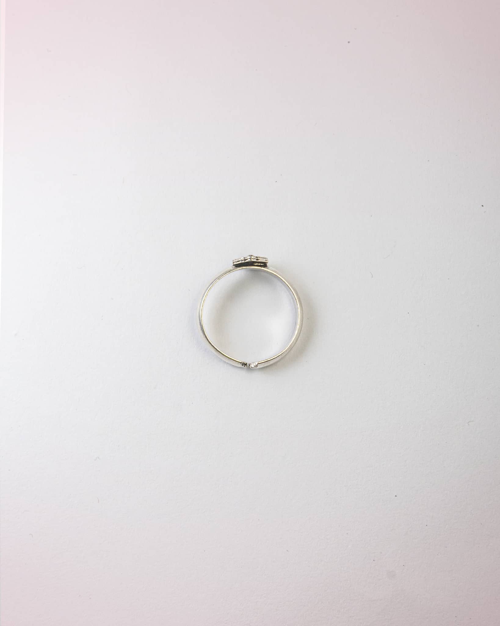 92.5 Sterling Silver Oxidized Leaf Motif Toe Rings | Antique Foliage Bichhiya