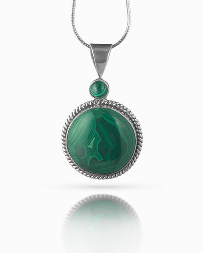 92.5 Sterling Silver Green Malachite Pendant | Twisted Rope Border (Chain Not Included)